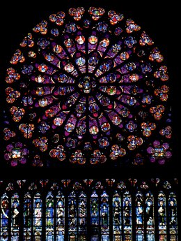 südliche Fensterrosette in Paris (Notre Dame)